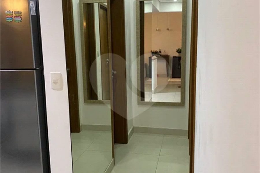 Apartamento à venda com 2 quartos, sendo 1 suíte,  em Riviera de São Lourenço, Bertioga, SP
