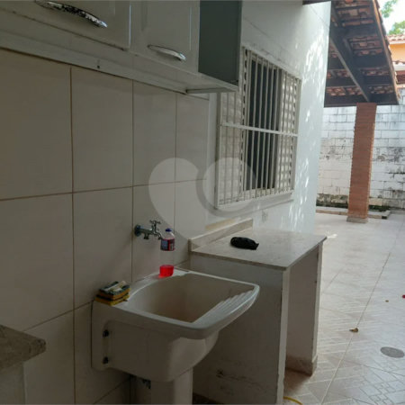 Casa térrea com 2 dormitórios à venda, por R$ 635.000,00 no condomínio Moradas de Itaici, em Indaiatuba/SP.