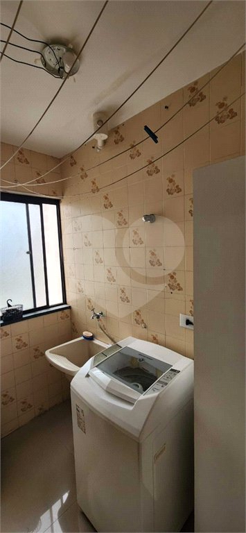 APARTAMENTO A VENDA NO JARDIM ISMENIA COM 61M², 2 DORMITÓRIOS, 1 BANHEIRO, 1 VAGA, SJC