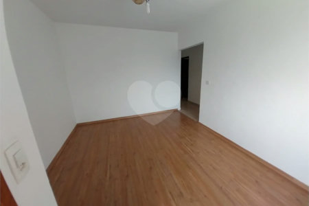 Casa à venda com 3 quartos em Vila Bossi, Louveira, SP