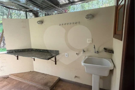 Sobrado em Meio à Natureza no Condomínio São Joaquim – Vinhedo/SP