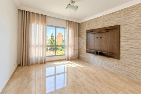Apartamento à venda ou para alugar com 3 quartos, sendo 1 suíte, em Santo Amaro, São Paulo, SP