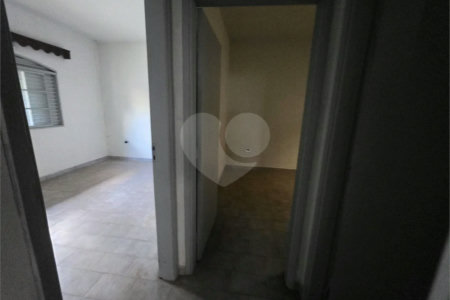 Casa Térrea à venda Jd. Nova São Carlos, 2 dormitórios
