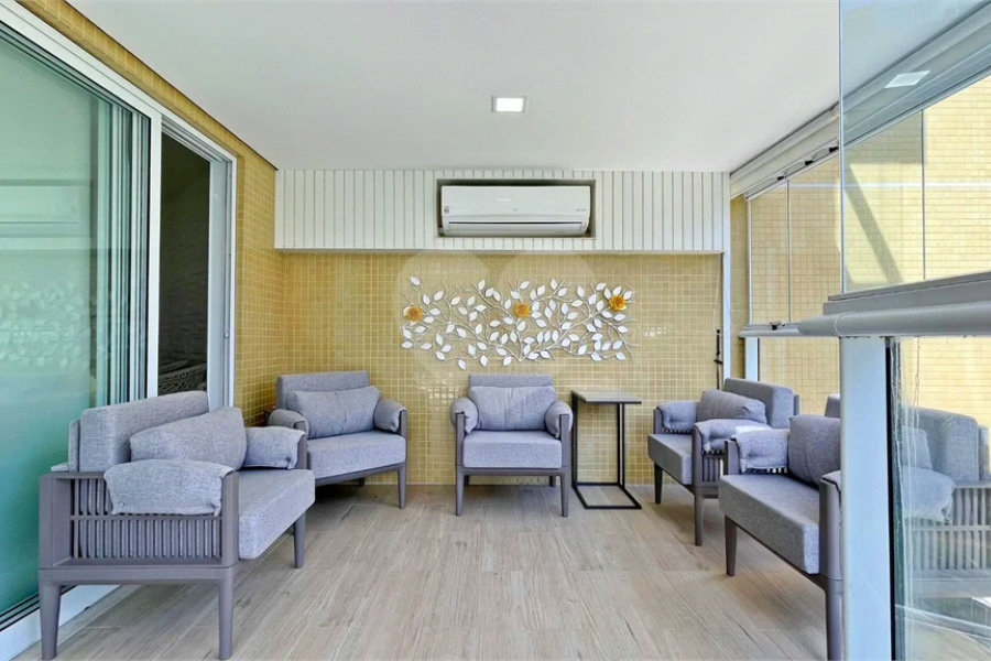 Apartamento à venda com 3 quartos, sendo 2 suítes,  em Riviera de São Lourenço, Bertioga, SP