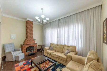 Casa Térrea à venda com 3 quartos, sendo 1 suíte, em Interlagos, São Paulo, SP