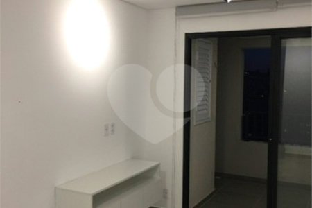 Excelente apartamento à venda e locação no Brás