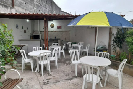 Casa à venda com 4 quartos, sendo 1 suíte, em City Bussocaba, Osasco, SP