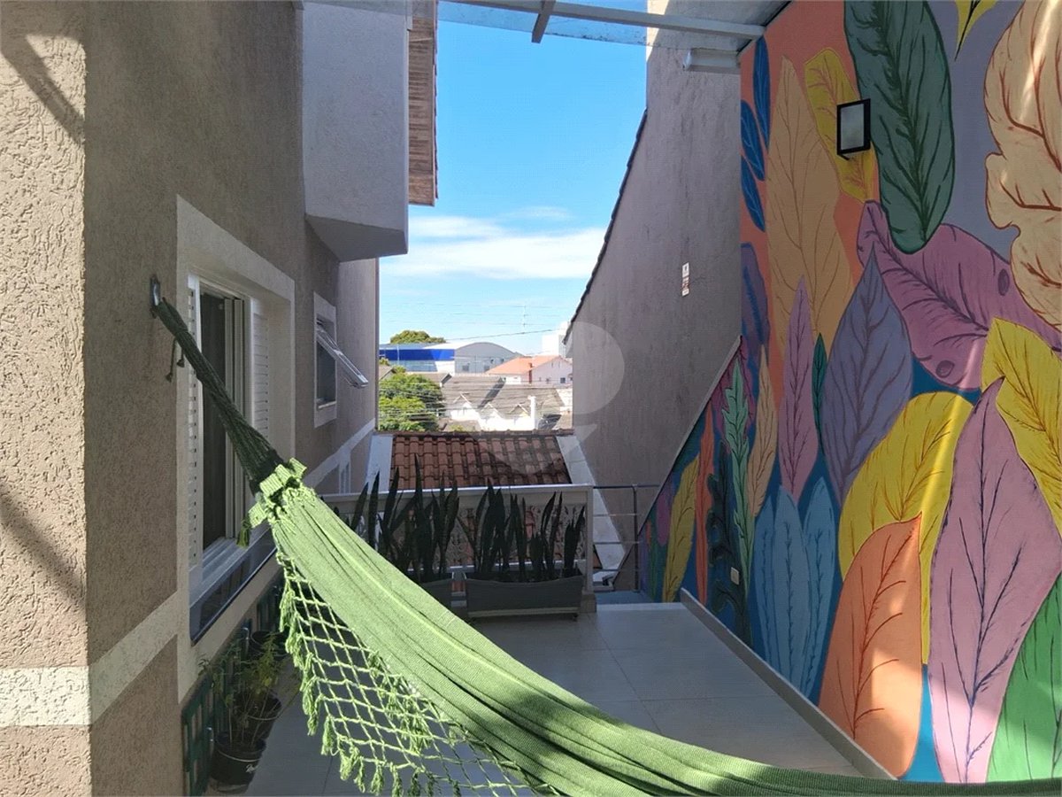 Casa à Venda na Vila Rosália | 4 Dorms, Área Gourmet e Rua Sem Saída