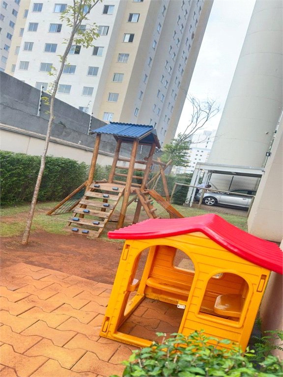 Apartamento com 40 m², 2 quartos, à venda no Cambuci