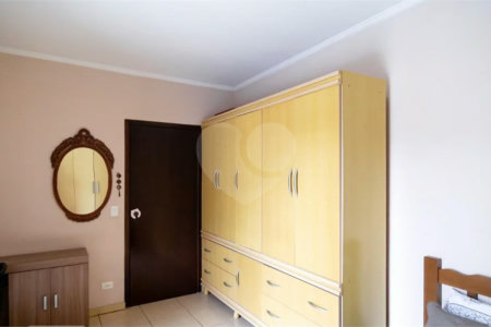 Casa para venda e locação no Campo Belo de 120M² com 3 dormitórios, 1 suíte e 3 vagas