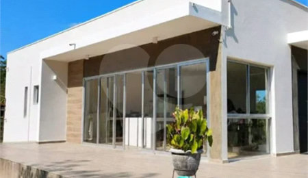 Casa à venda com 3 quartos, sendo 1 suíte,  no condomínio Residencial Villagio Monte Verde, Guararema - SP