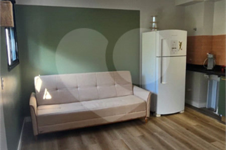 Studio Reformado com Varanda e Lazer Completo 33m2 Campos Elíseos Mobiliado