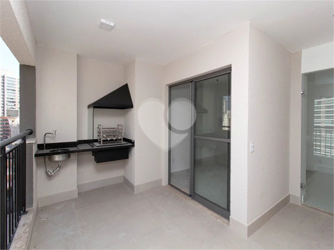 Apartamento a venda na Vila Mariana, 68 m², 2 dormitórios, 1 suíte, 2 vagas e lazer completo