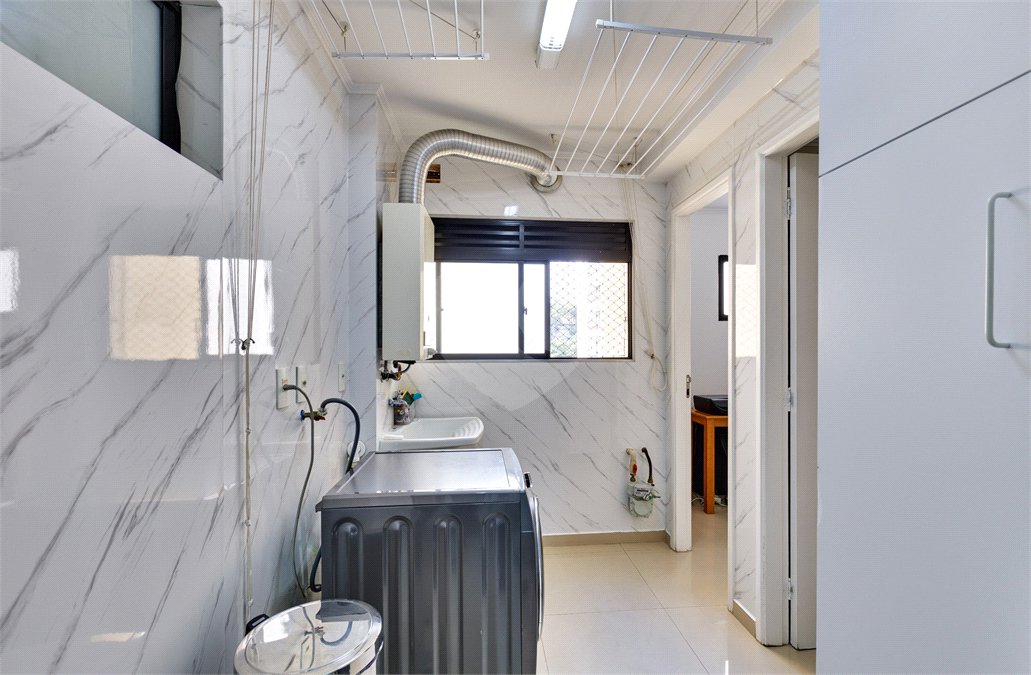 Apartamento com 3 quartos á venda no Alto da Boa Vista, São Paulo - SP