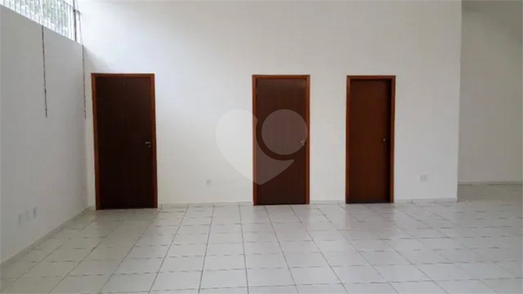 PONTO COMERCIAL A VENDA COM 344M², SALAS AMPLAS, 7 BANHEIROS, 8 VAGAS - JARDIM SATÉLITE- SÃO JOSÉ DO