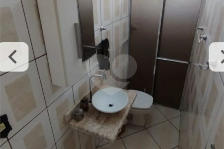 Casa térrea para venda no bairro Vila Carmem