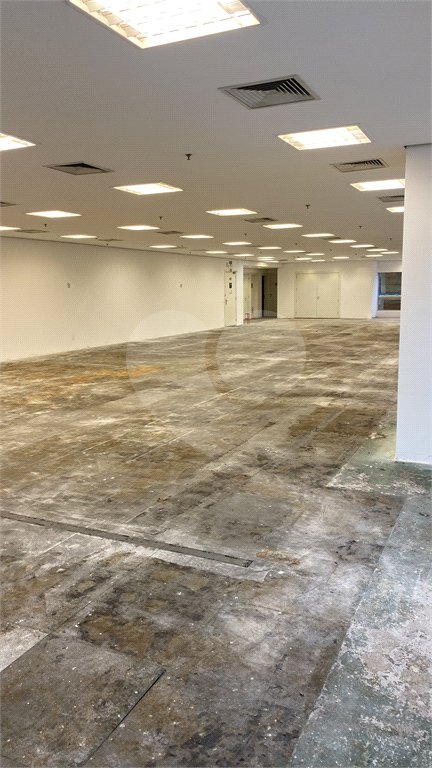 Sala comercial a 4 minutos estação Berrini