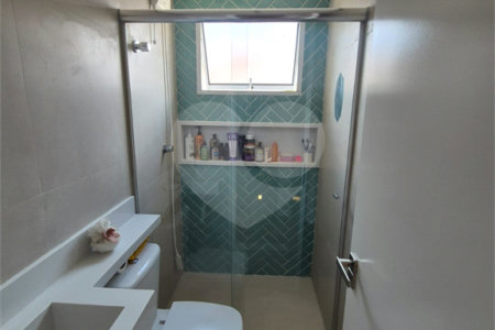 Casa em condomínio , com 72m² , 2 dormitórios , 1 vaga , à venda no bairro da Penha.