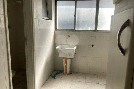 Ótimo apartamento em Moema- Oportunidade!!!