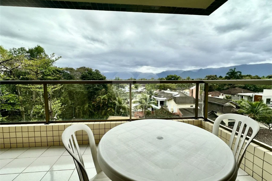 Apartamento à venda com 2 quartos, sendo 1 suíte, em Riviera de São Lourenço, Bertioga, SP