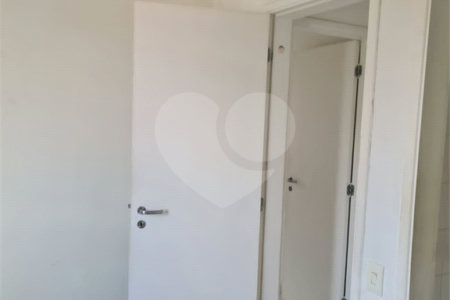 Apartamento à venda com 65m² -Cambuci
