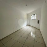 Casa comercio dispondo para venda ou locação no Centro,