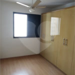 Apartamento de 01 dormitório com terraço e vaga perto do metrô