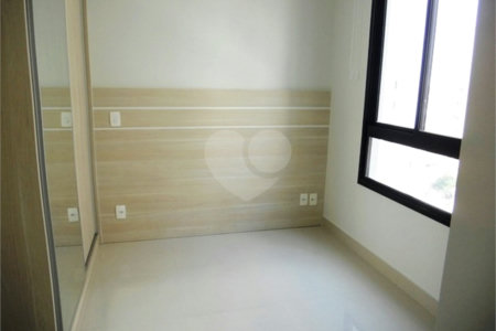 Apto Studio 32m2 - Metrô Saúde - Bom p/Investidor