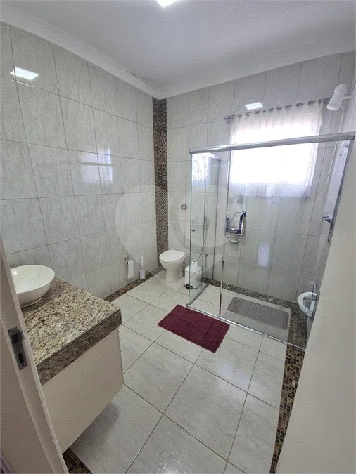 Belíssima Residência de 267 m² com Lazer Privativo no Condomínio Terras do Oriente – Valinhos