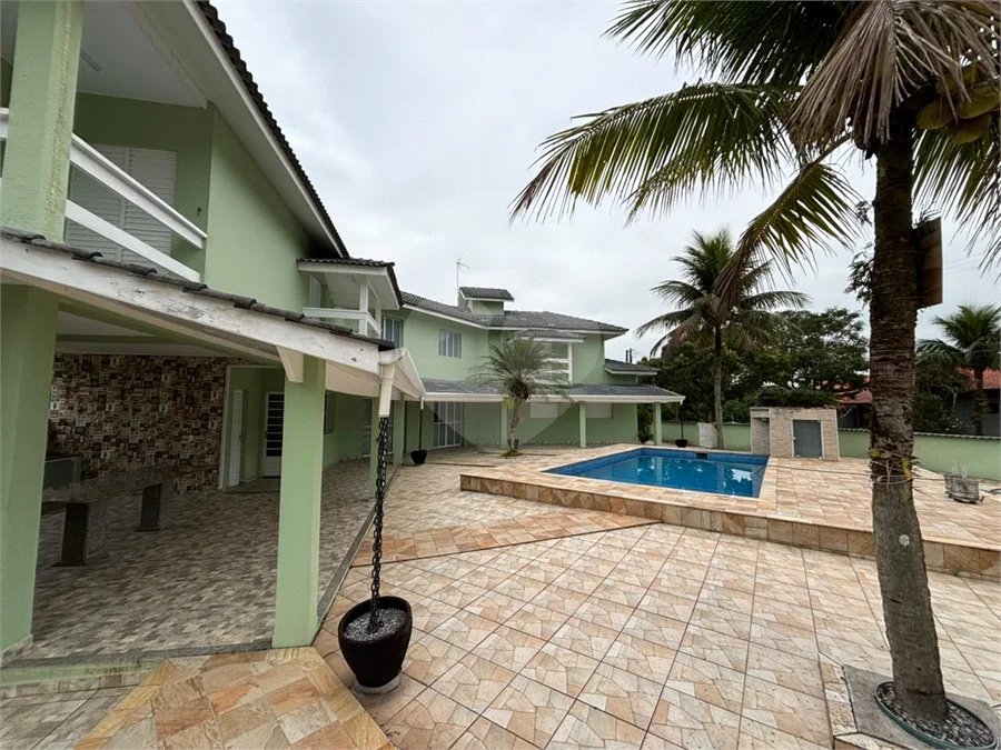 Casa à venda ou para alugar com 5 suítes em Morada da Praia, Bertioga, SP