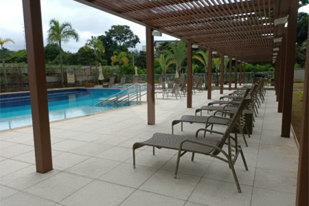 APARTAMENTO PARAÇAÇÃO COM 3 DORMITÓRIOS E 2 VAGAS DE GARGEM NA VILA ANASTÁCIO