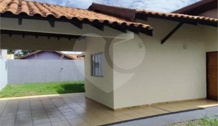 Casa à venda com 3 quartos em Jardim Ana Mansano, Amambaí, MS