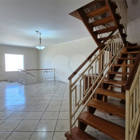 Casa sofisticada à venda em bairro nobre de Atibaia | 3 dormitórios | 408 m²