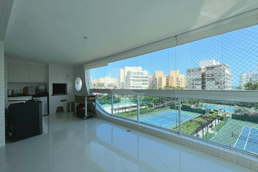 Apartamento à venda com 3 suítes em Riviera de São Lourenço, Bertioga, SP