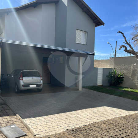 Casa a venda no Condomínio Grand Ville