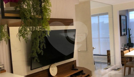Apartamento à venda com 3 quartos, sendo 1 suíte, em Santo Amaro, São Paulo, SP