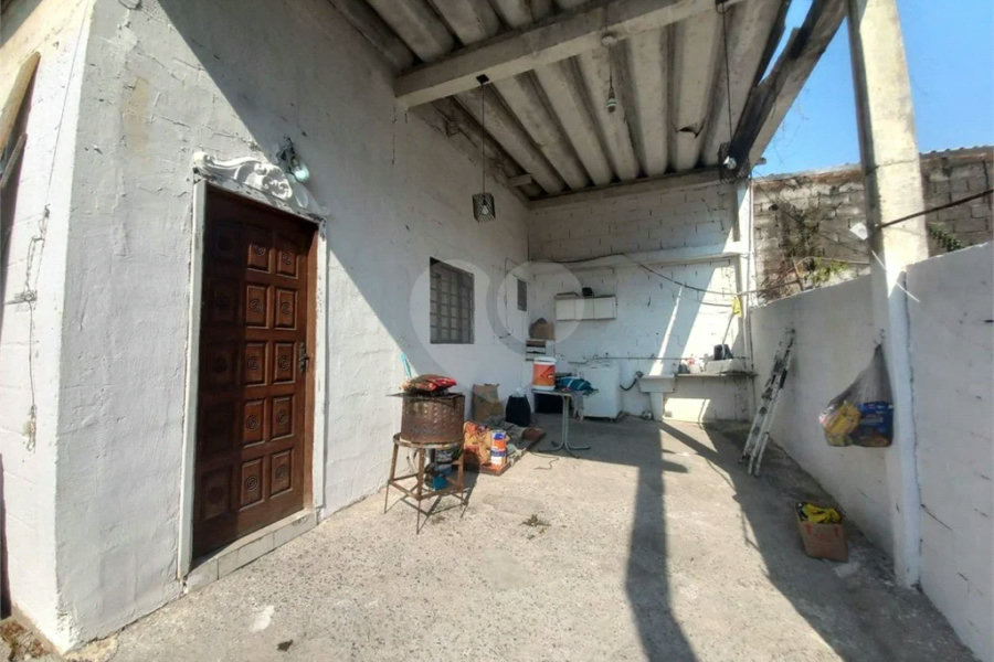 Casa à venda com 3 quartos, sendo 1 suíte, em Vila Campestre, São Paulo, SP