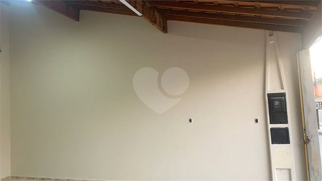Casa a venda dois Quartos um banheiro