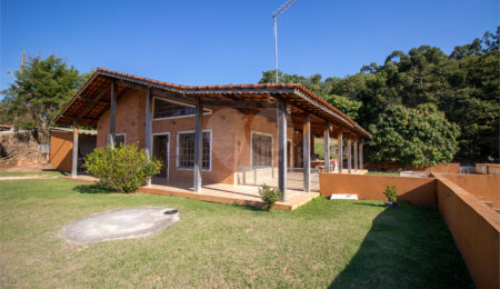 Chácara à venda com 3 quartos, sendo 2 suítes,  em Parque Recreio Mirante, São Roque, SP