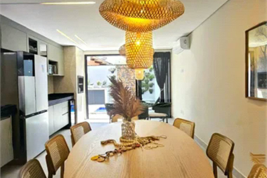 Casa à venda com 4 suítes em São Lourenço, Bertioga, SP