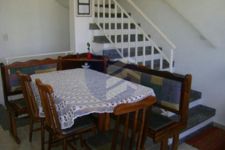 Casa à venda com 3 quartos, sendo 1 suíte, no condomínio Res Green Ville, São Paulo - SP