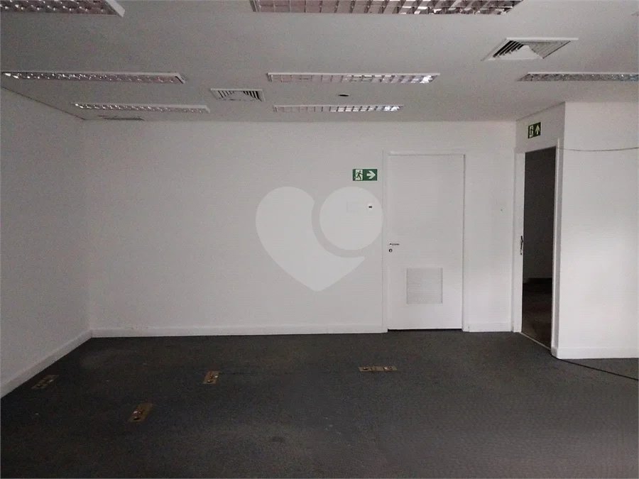 PRÉDIO MONOUSUÁRIO - LOJA CORPORATIVA DE ALTO PADRÃO - BORBA GATO
