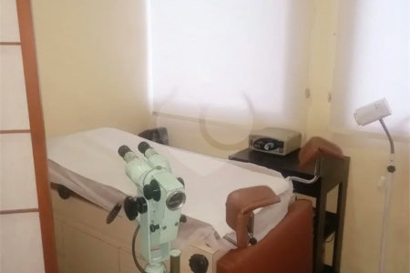 Sala Comercial em Vila Mariana com 39m²