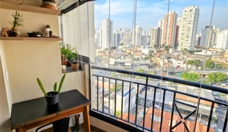 Apartamento à venda com 3 quartos, sendo 1 suíte,  em Vila Bertioga, São Paulo, SP