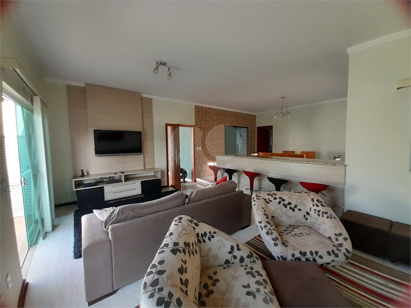 Casa à Venda no Residencial Eldorado - São Carlos