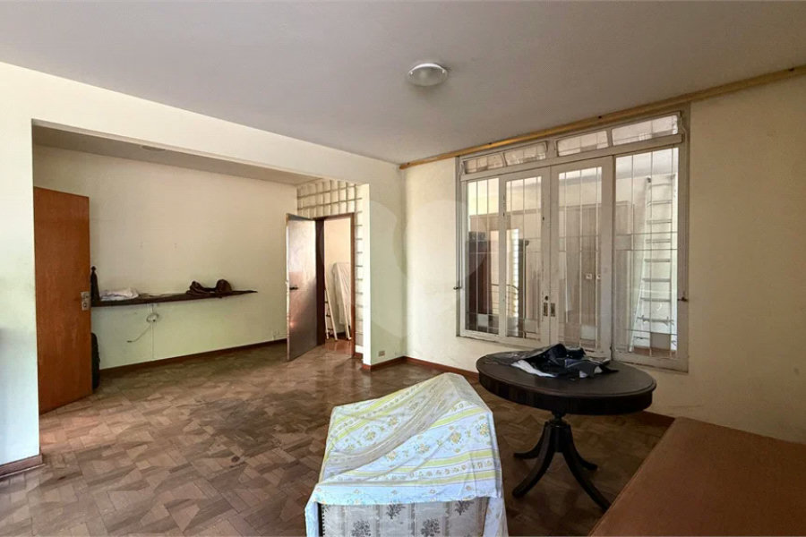 Casa Comercial e Residencial à venda no Bairro Cidade Jardim em Piracicaba/SP.