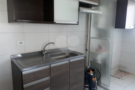 Ótimo apartamento Na rua Newton Prado no Bom Retiro