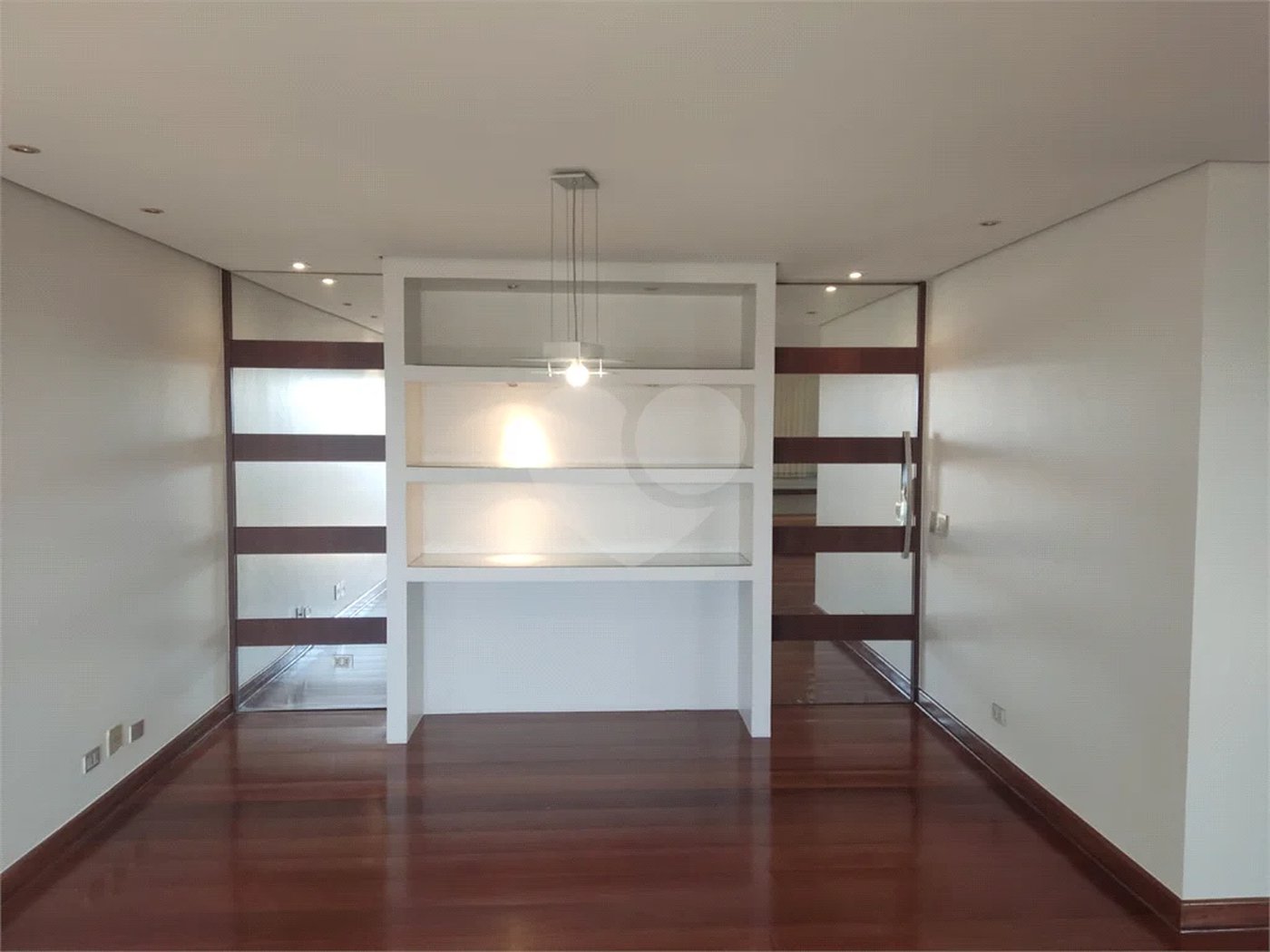 Apartamento para venda e locação no Bairro Vila Rezende em Piracicaba - SP.