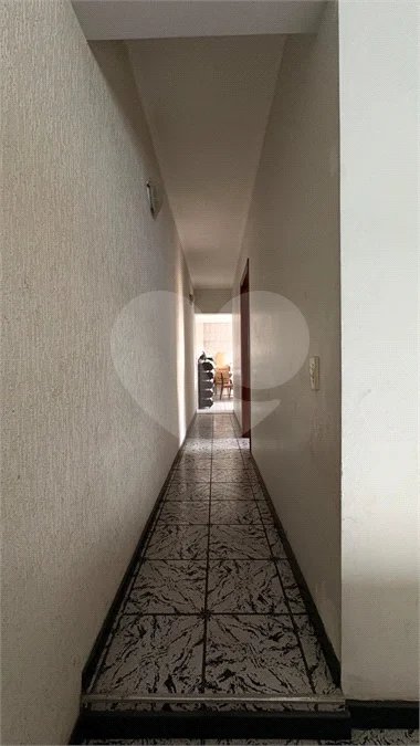 : Sobrado Amplo com Salão Comercial na Brasilândia – Pronto para o seu Negócio!