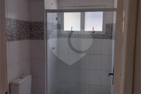 Excelente apartamento térreo no Condomínio Recanto Verde